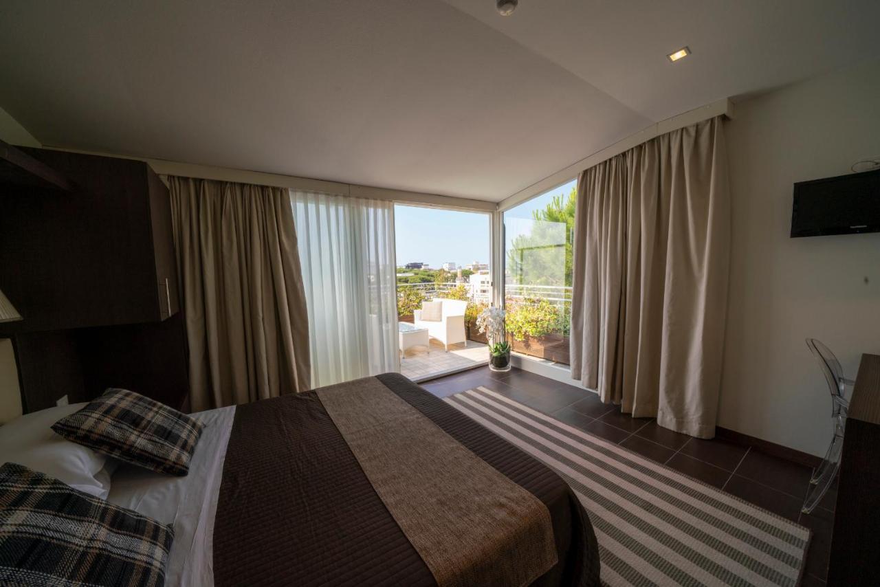 Mira Mare Sea Hotel Cervia Exterior photo